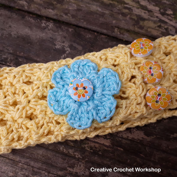 Lemon Spa Shells Headband | Crochet Pattern | American Crochet @creativecrochetworkshop #spacrochetgiftalong