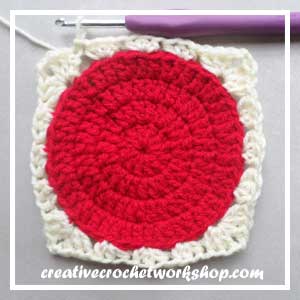 The Bad Apple | Free Crochet Pattern | American Crochet @americancrochet.com @creativecrochetworkshop.com #freecrochetpattern #crochetalong