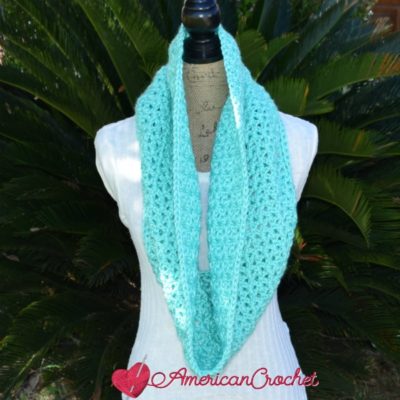 Timeless Easy V-Stitch Cowl | Free Crochet Pattern