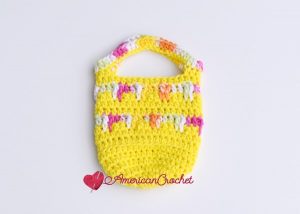 Sweetdrops Mini Bag | American Crochet @americancrochet.com #crochetpattern