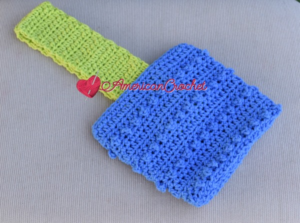 Crazy Berry Mini Purse | Crochet Pattern | American Crochet @americancrochet.com #crochetpattern