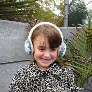 Snow Flower Ear Warmers | Free Crochet Pattern | Creative Crochet Workshop @creativecrochetworkshop.com #SnowFlowerEarWarmers Snow Flower Ear Warmers | Free Crochet Pattern | Creative Crochet Workshop @creativecrochetworkshop.com #SnowFlowerEarWarmers