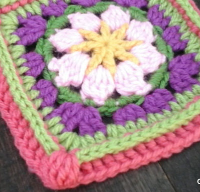 Wildflower Granny Square - Free Crochet Pattern | Creative Crochet Workshop @creativecrochetworkshop |American Crochet @americancrochet #grannysquare #freecrochetpattern