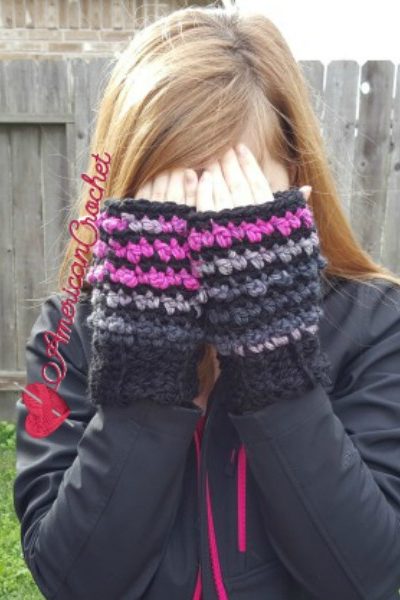 Raspberry Coffee Mitts free crochet pattern