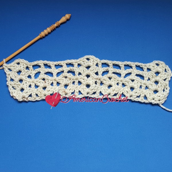 Shell Frames Tutorial | American Crochet @americancrochet.com #ShellFramesTutorial