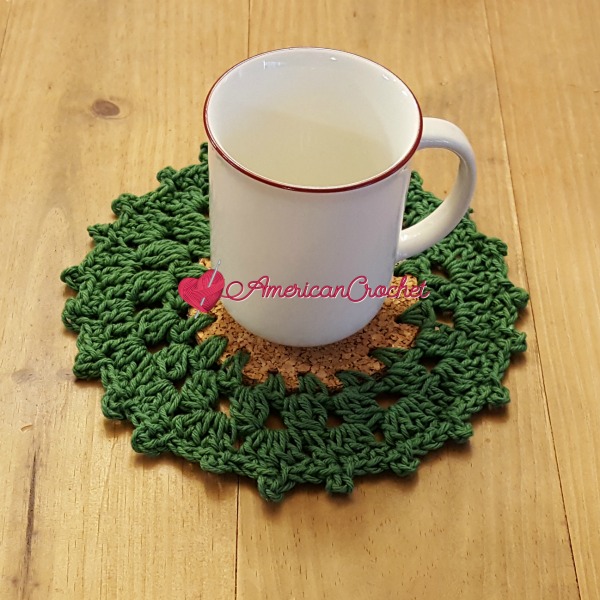 Holly Wreath Coaster | Free Crochet Pattern | American Crochet @americancrochet.com #freecrochetpattern