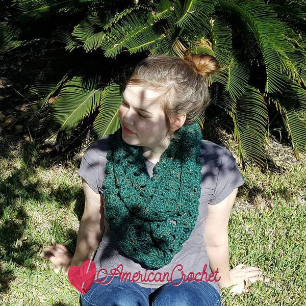 Michella's Cowl | Free Crochet Pattern | American Crochet @americancrochet.com #freecrochetpattern