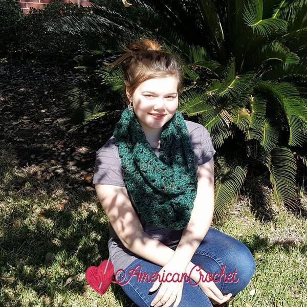 Michella's Cowl | Free Crochet Pattern | American Crochet @americancrochet.com #freecrochetpattern