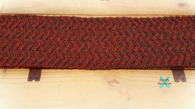 Ripple Table Runner | Free Crochet Pattern | American Crochet @americancrochet.com #freecrochetpattern