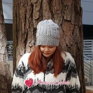 Vintage Lace Shells Slouchy | Free Crochet Pattern | American Crochet @americancrochet.com #freecrochetpattern