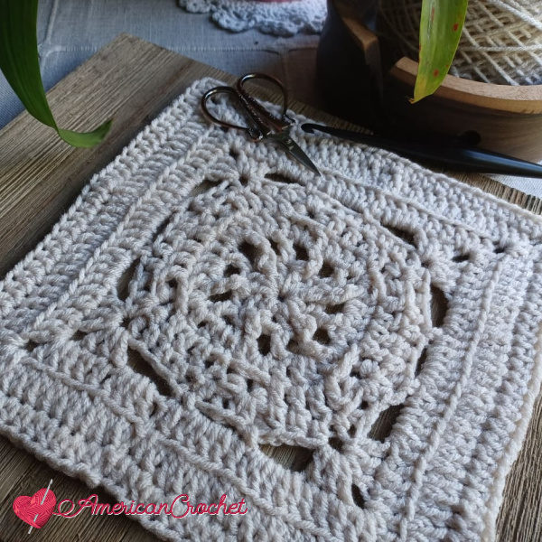 AC-RWS-CAL-Square Three | American Crochet @americancrochet.com