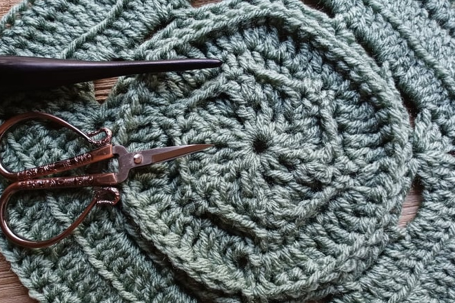 Cross Creek Square - 9" Afghan Square - Image 3