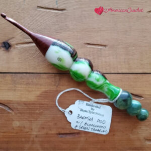 Unboxing: Nelson Wood Crochet Hook Winter 2020 | American Crochet @americancrochet.com