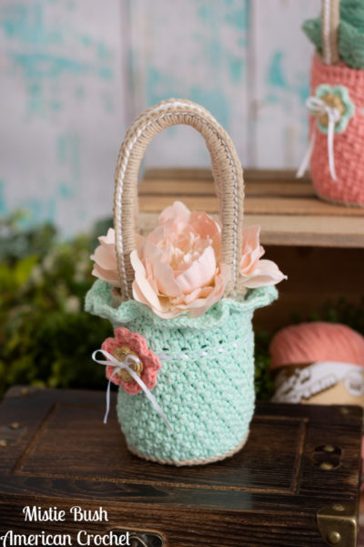 Spring Morning Mini Bag | Crochet Pattern | American Crochet @americancrochet.com