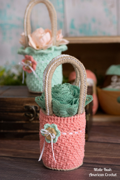 Spring Morning Mini Bag | Crochet Pattern | American Crochet @americancrochet.com
