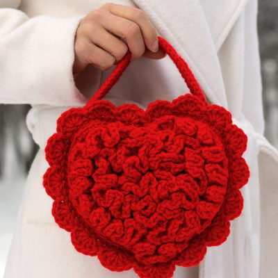 Sweetheart Crochet Clutch