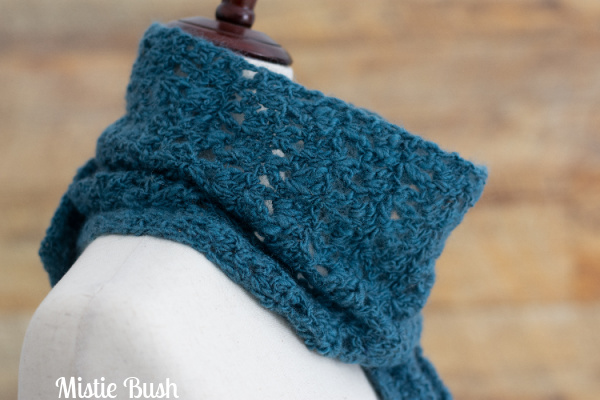 Periwinkle Scarf | Crochet Pattern | American Crochet @americancrochet.com