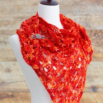 Simple Crochet Shawl Pattern | Carolina Bella Shawl